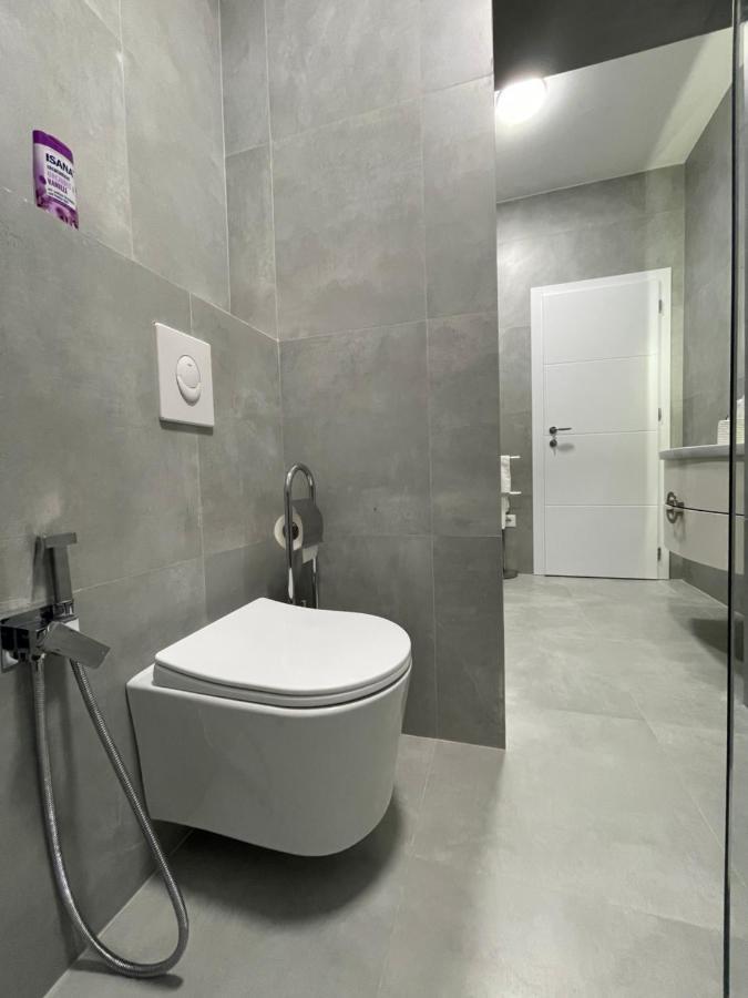 Lovely Apartment Tirana Kültér fotó